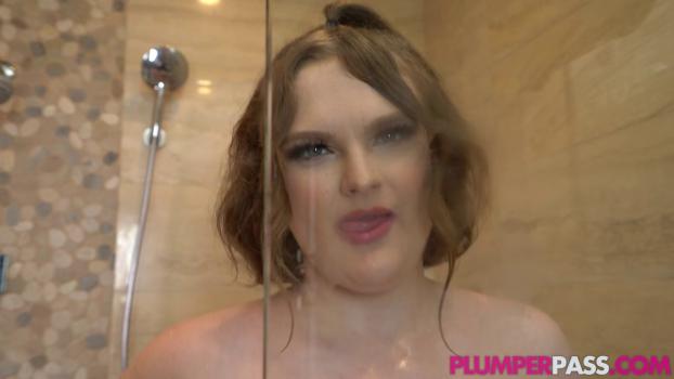 PlumperPass 21.03.31. Emma LillyIts Shower Time. 720p.