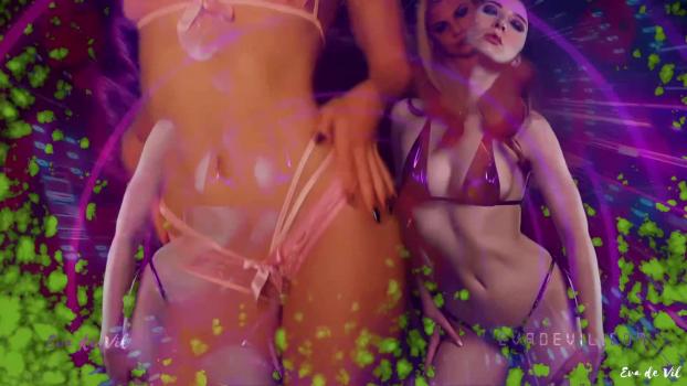EvaDeVil Presents Eva De Vil And Goddess Blonde KittyFuck Up. 1080p.