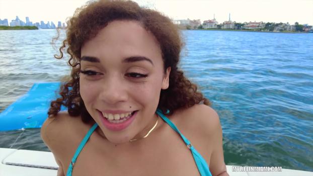 MyLifeInMiami 23.07.12. Willow Ryder And Ameena Greene Boats n Hoes Miami Style. 1080p.