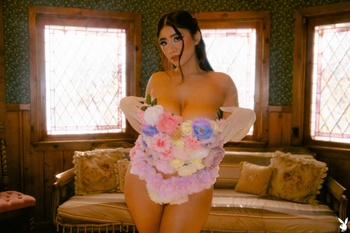 PlayboyPlus com 24. 05. 24. Violet Myers Bring To Bloom iMAGESET LEWD