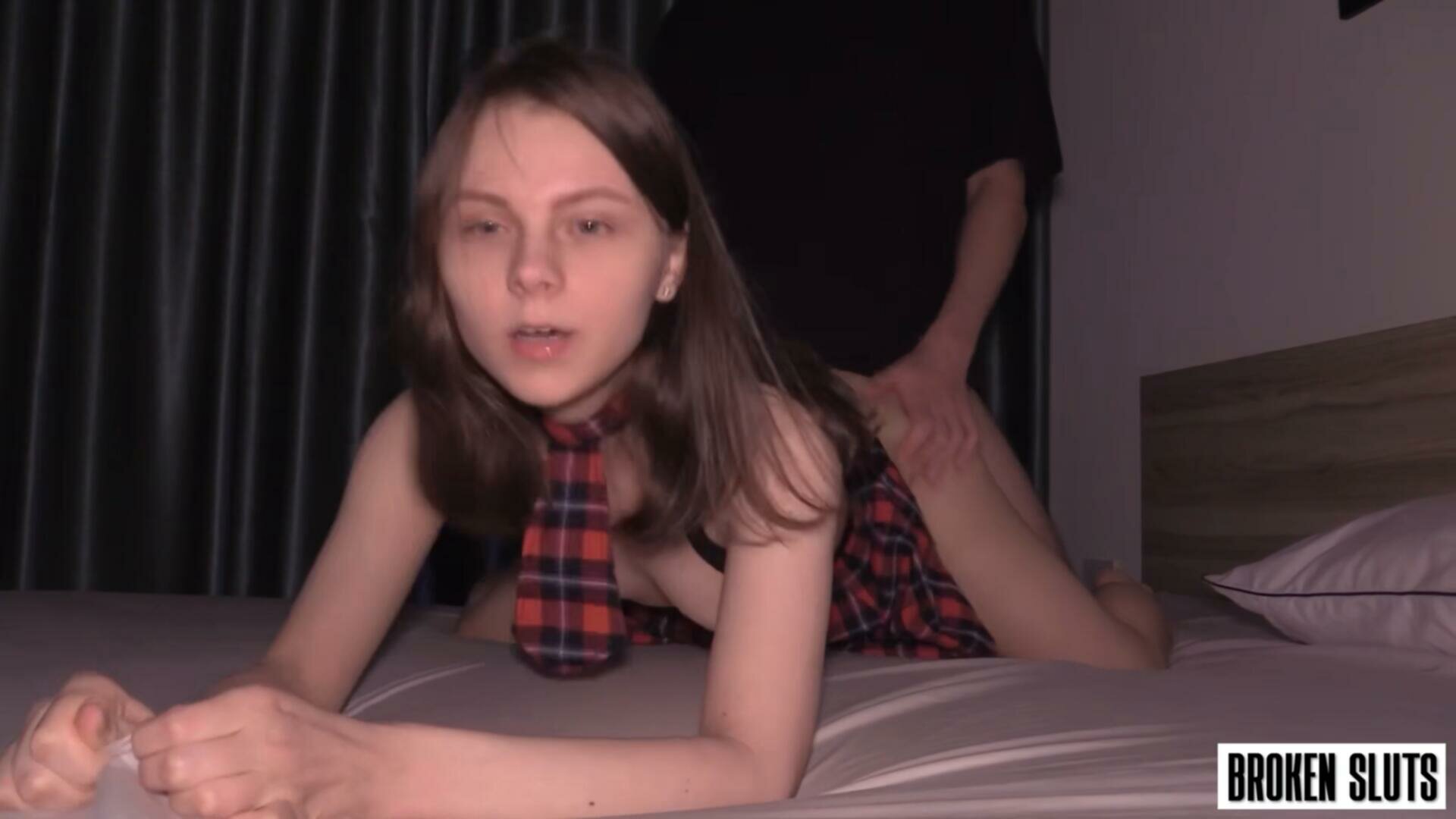 Screen №4 BrokenSluts 23. 11. 17. Cute College Teen Hiyouth Is The Perfect Cum Dumpster X