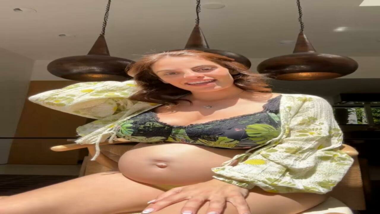 Screen №1 OnlyFans 2023 Alexa Pearl Pregnant On Chair